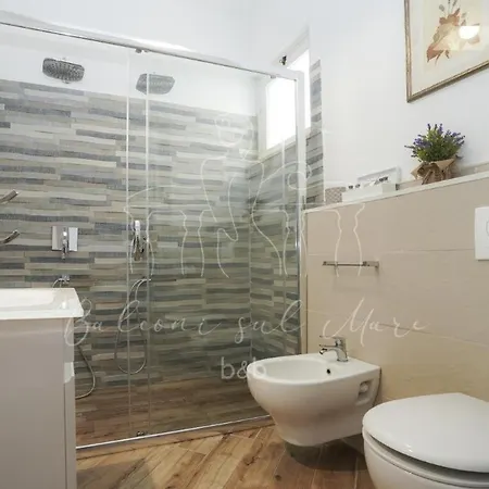 In Bb - Bb Balconi Sul Mare Deluxe With Hydromassage La Spiaggetta Affittacamere Otranto